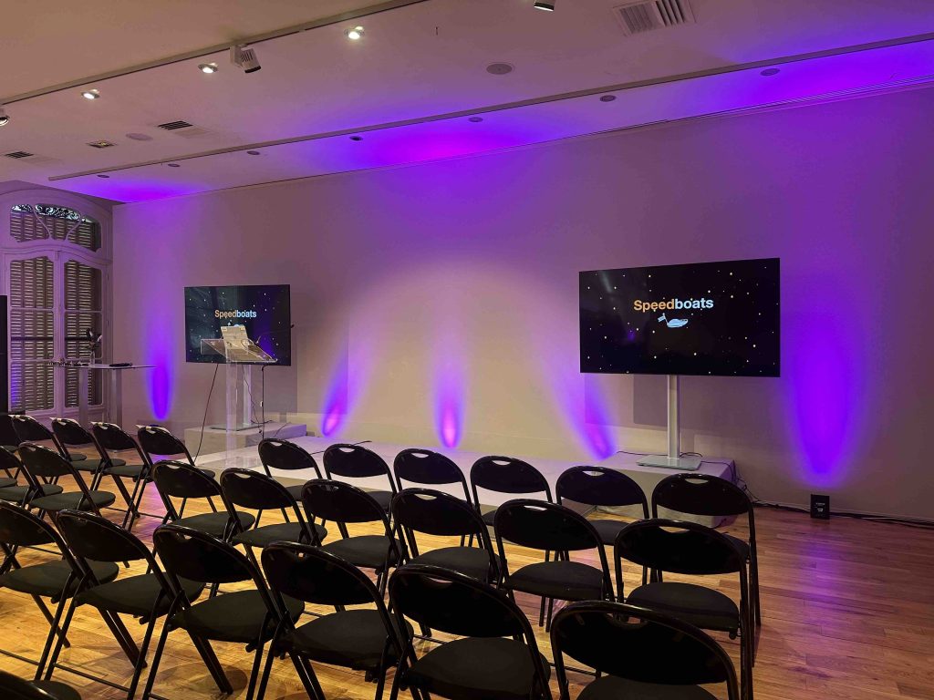 cérémonie speedboat